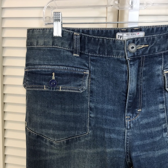 Free People Pocket Front Raw Hem Flared Jeans Size 29 - Picture 5 of 12
